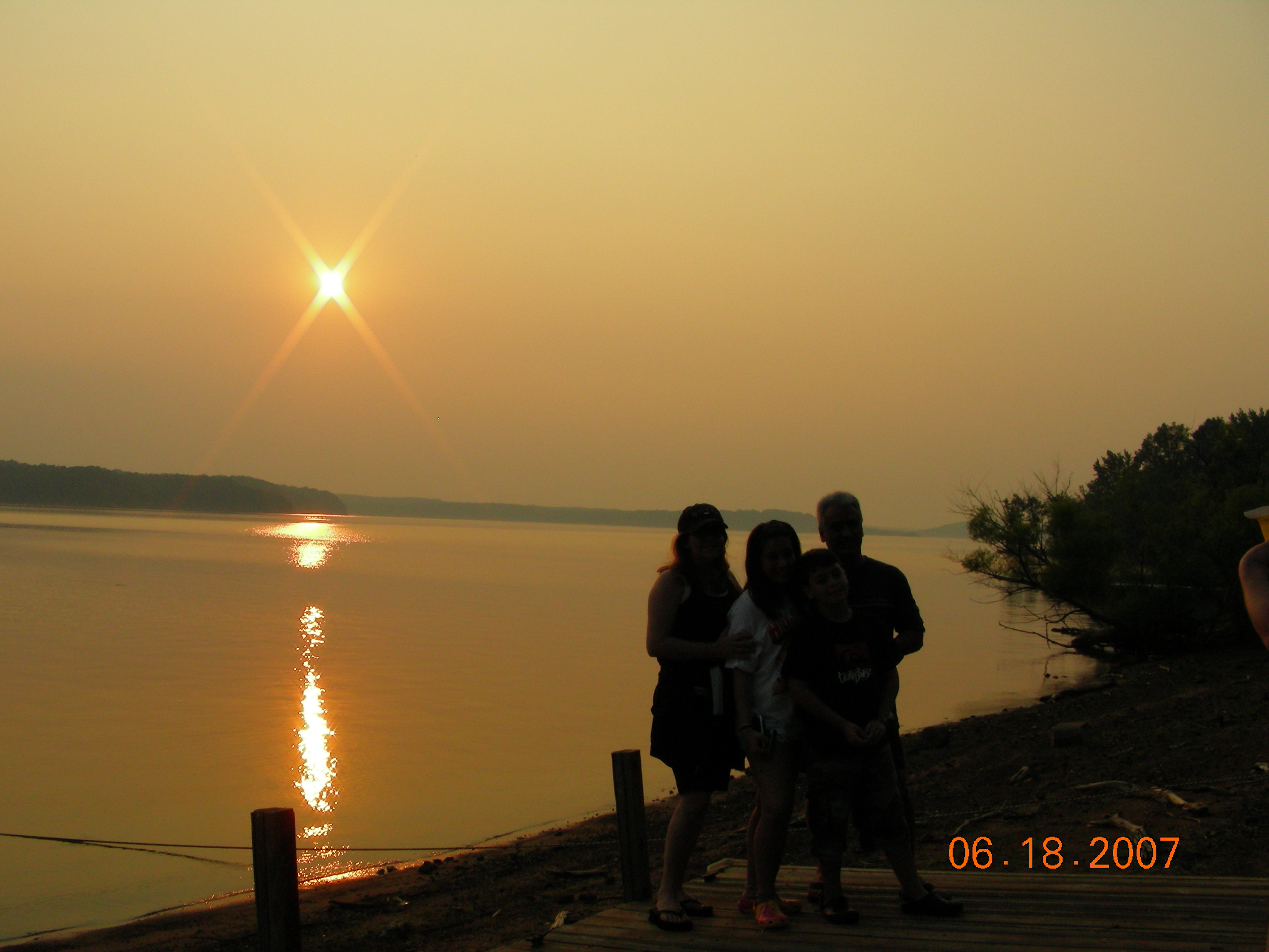./2007/Kerr Lake Eagles Nest/June18/DSCN1273.JPG